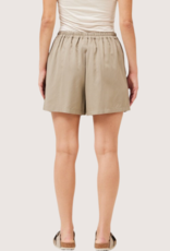 GRADE & GATHER Dry Thyme Pleated Shorts