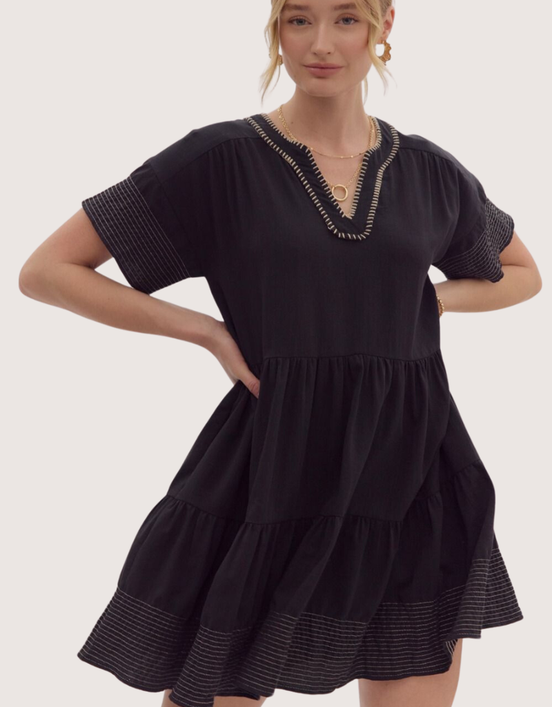 ENTRO Black Contrast Stitch Tiered Short Sleeve V-Neck Dress