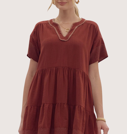 ENTRO Brown Contrast Stitch Tiered Short Sleeve V-Neck Dress