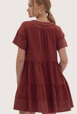 ENTRO Brown Contrast Stitch Tiered Short Sleeve V-Neck Dress