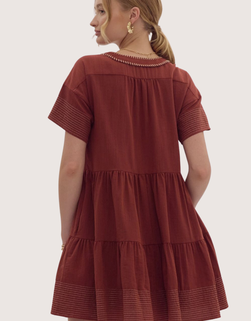 ENTRO Brown Contrast Stitch Tiered Short Sleeve V-Neck Dress