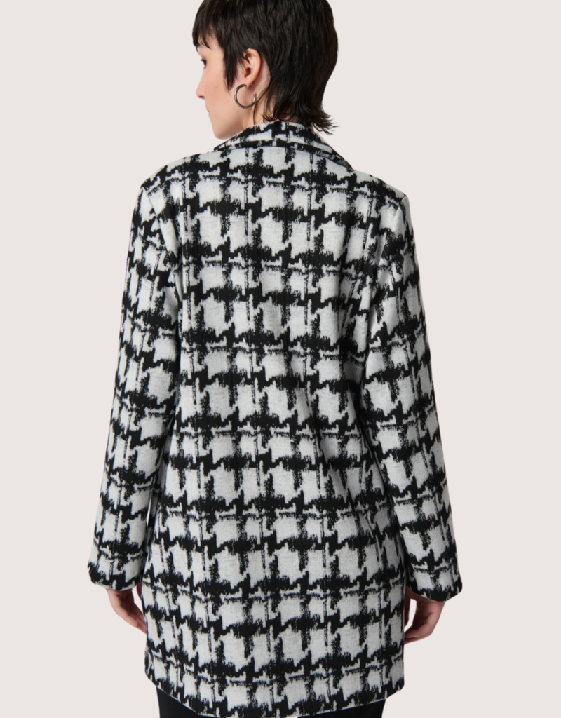 JOSEPH RIBKOFF Houndstooth Print Coat