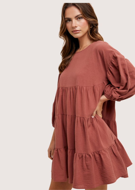 WISHLIST Cotton Tiered Mini Dress with Keyhole Red Bean