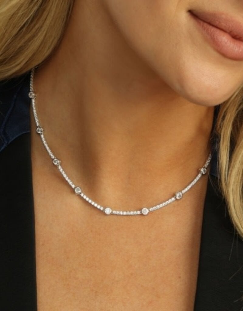 MELINDA MARIA She's an Icon Station Necklace 16'