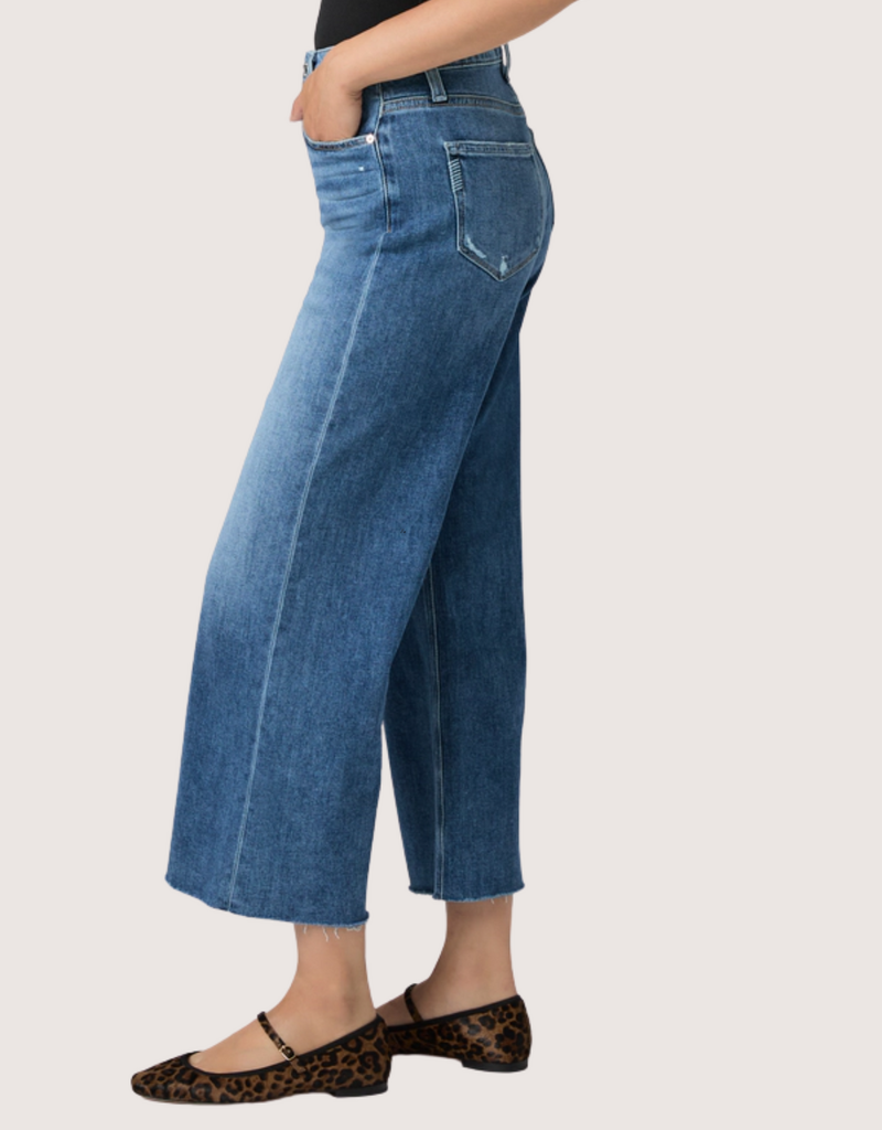 PAIGE Anessa w/ Raw Hem Rock Show Distressed