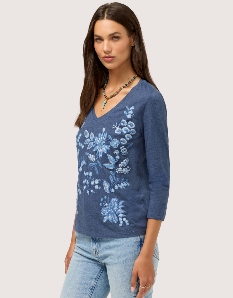 JOHNNY WAS Sarai 3/4 Sleeve V-Neck Tee