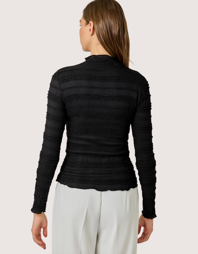 MYSTREE Lettuce Edge Knit Top Black