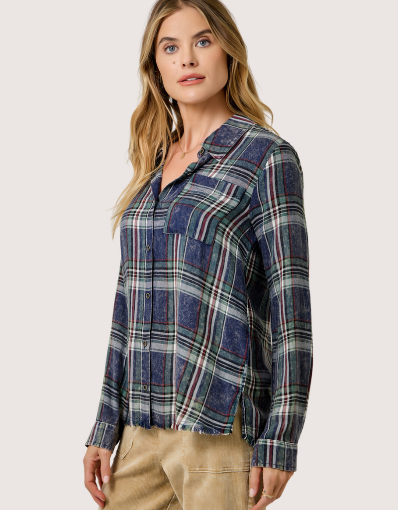 MYSTREE Washed Plaid Button Down Midnight Blue