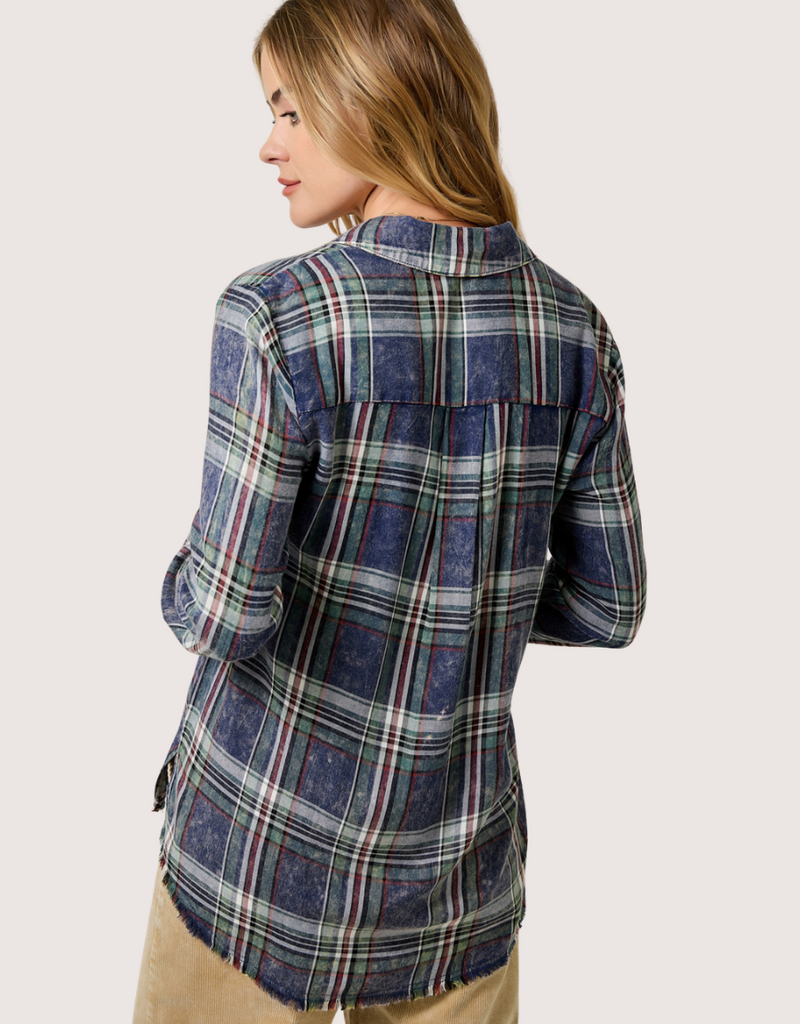 MYSTREE Washed Plaid Button Down Midnight Blue