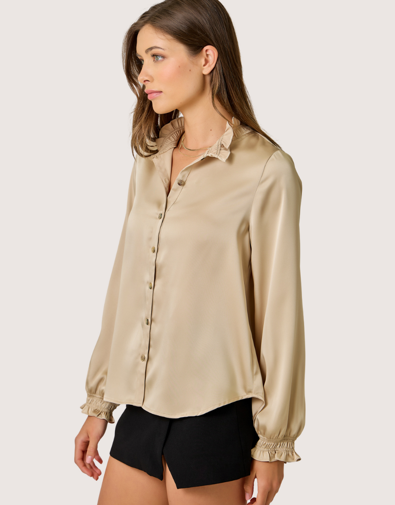 MYSTREE Ruffled Collar Blouse Sand