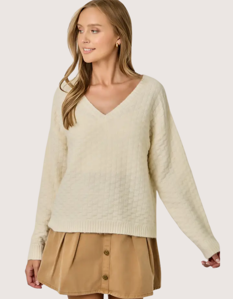 MYSTREE Embossed Texture Knitted Sweater Ivory