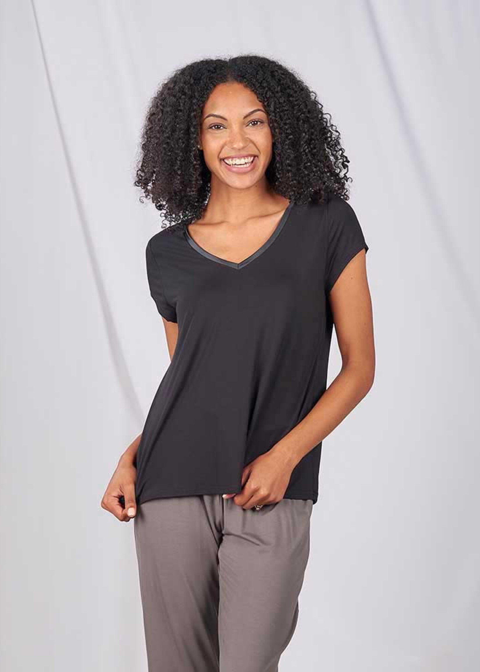 Faceplant Dreams V-Neck Tee (Black)