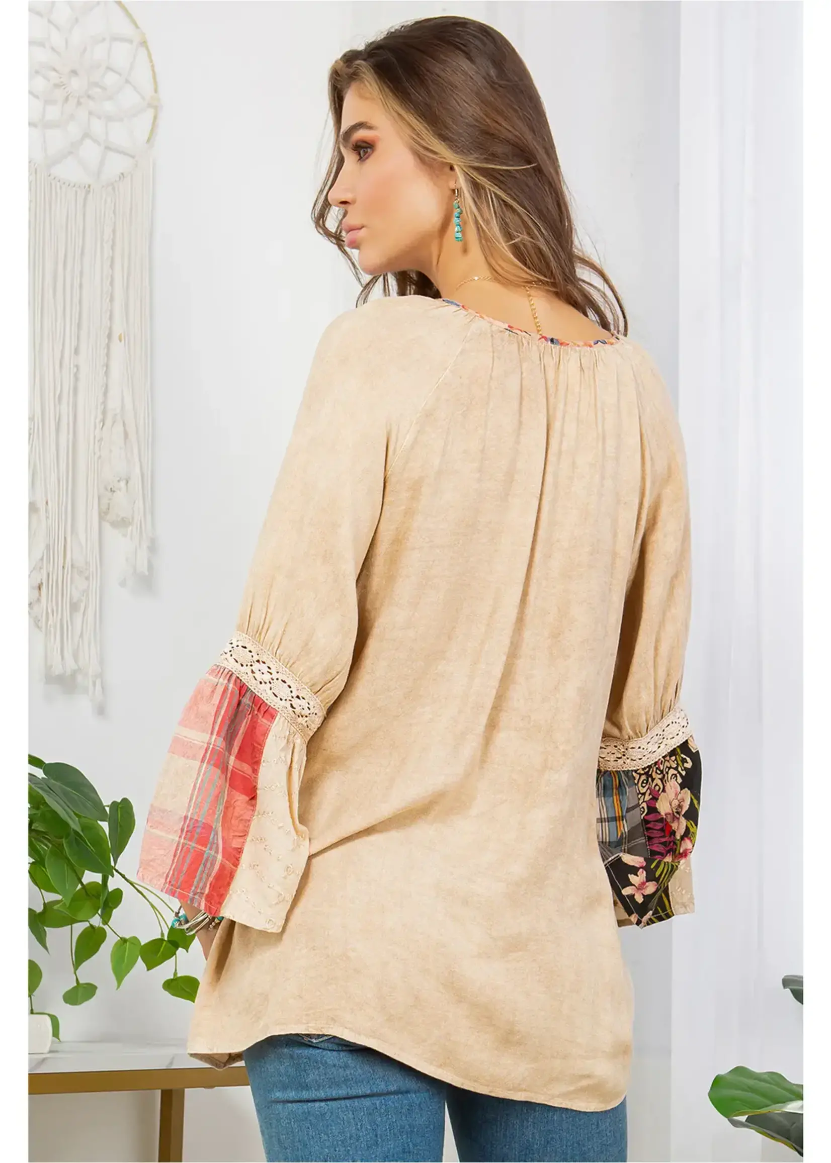 UYT Imports Peasant Top w/Print Checks (Latte)