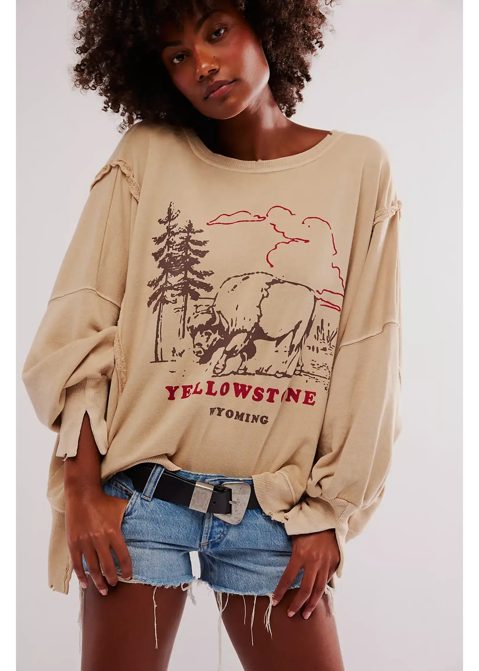 Free People Graphic Camden (Yellowstone Bison)