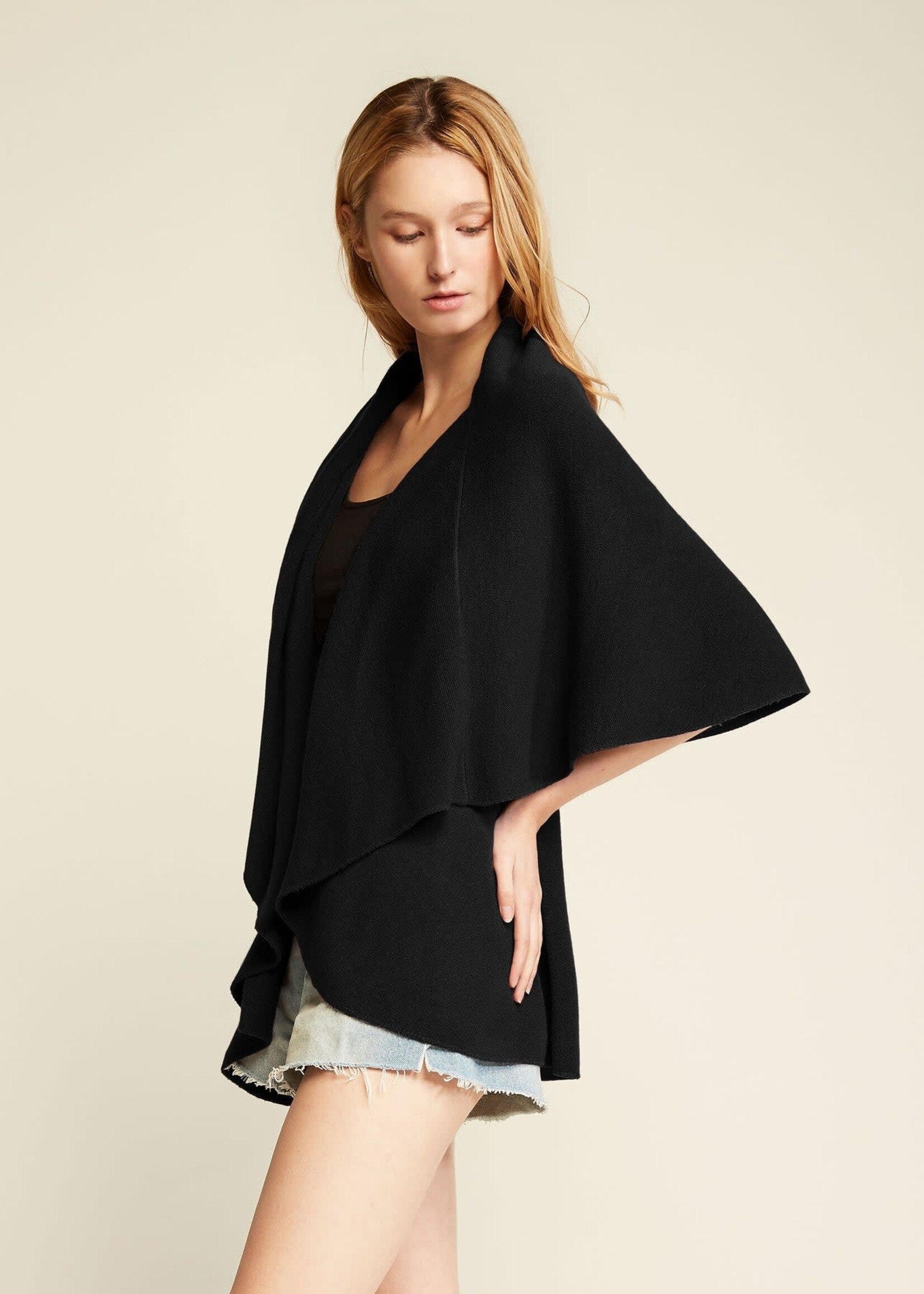 Look Shawl Vest (Black)