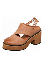 Antelope Isadora (Camel)