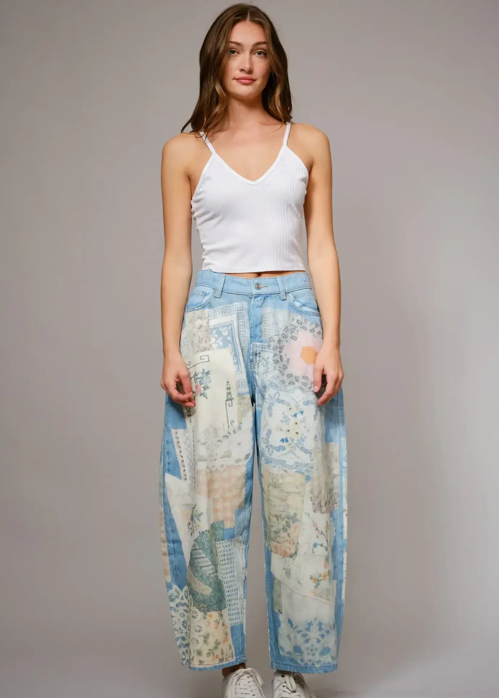 Blue B Patch Print Barrel Leg Jeans (Light Denim)