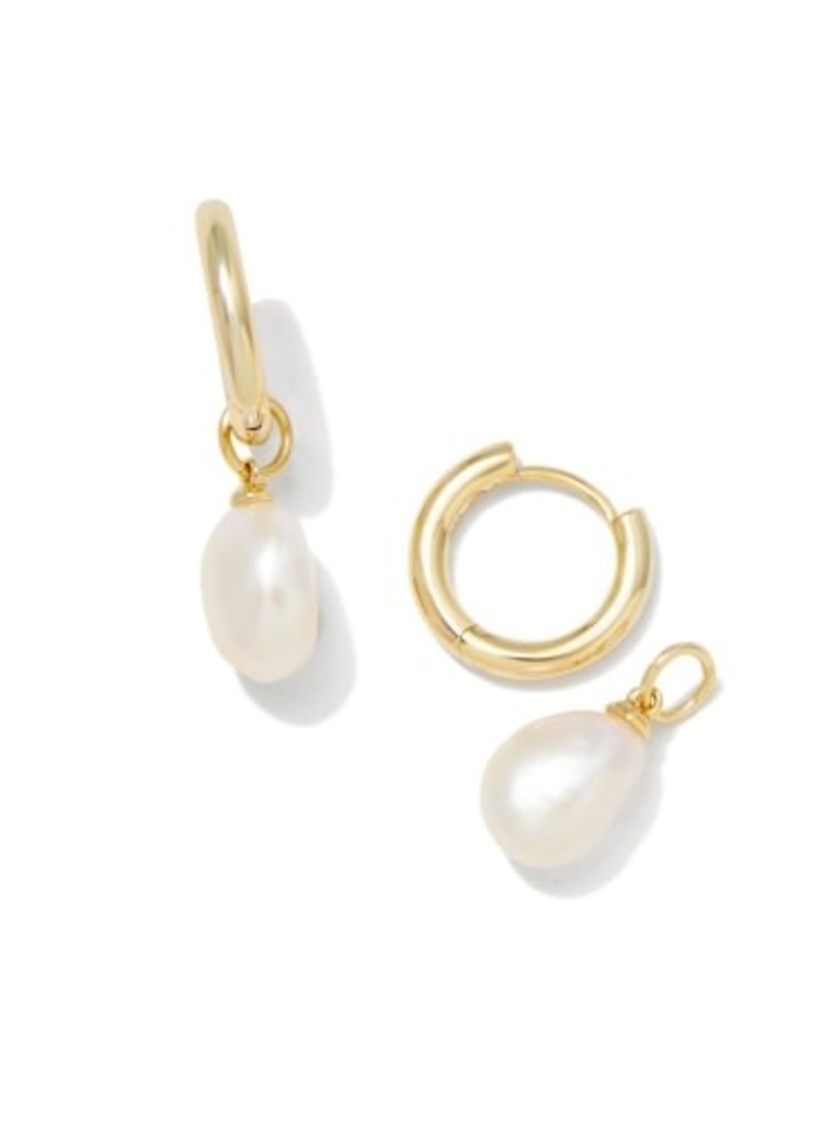 Kendra Scott WILLA PEARL HUGGIE EARRINGS