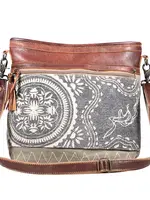 Myra Bag Vogue Shoulder Bag