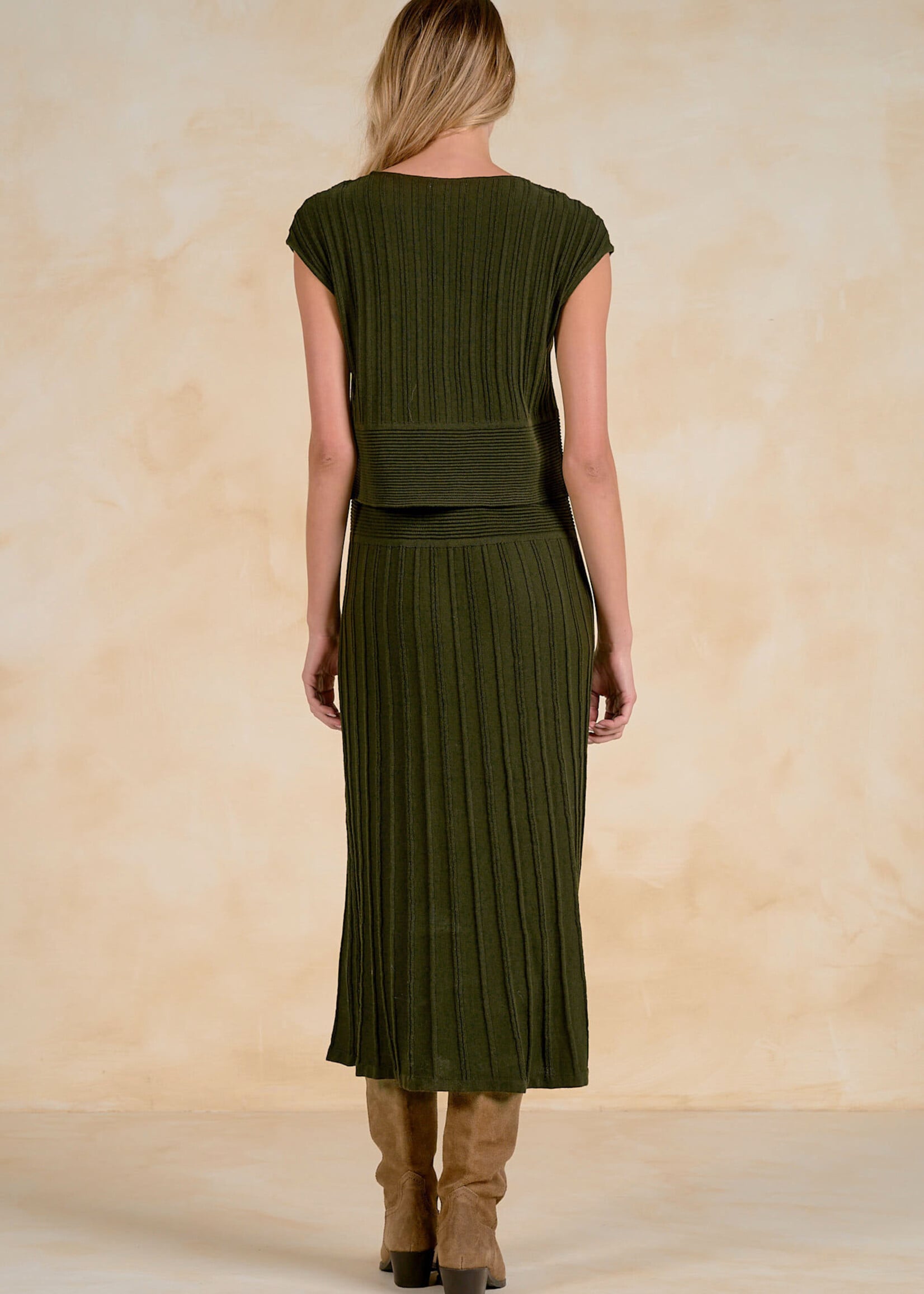 Elan Cap Sleeve Dress (Olive)