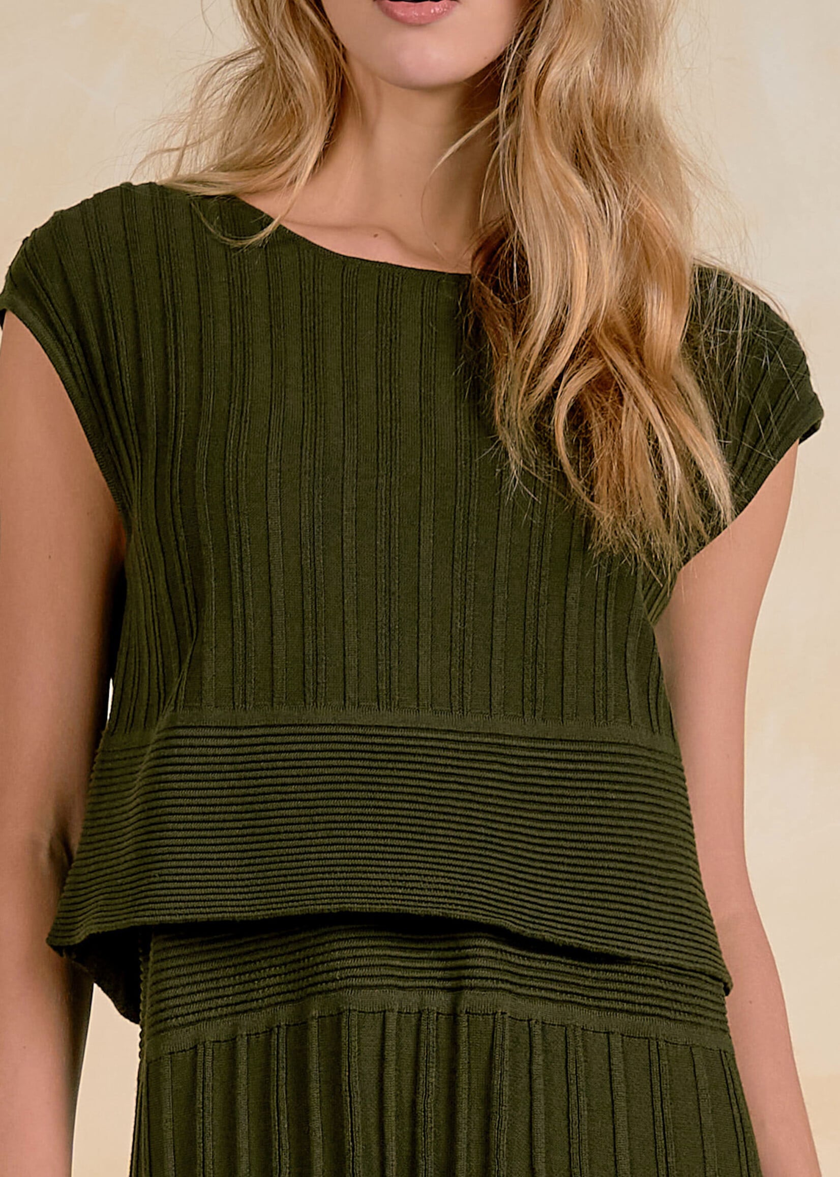 Elan Cap Sleeve Dress (Olive)