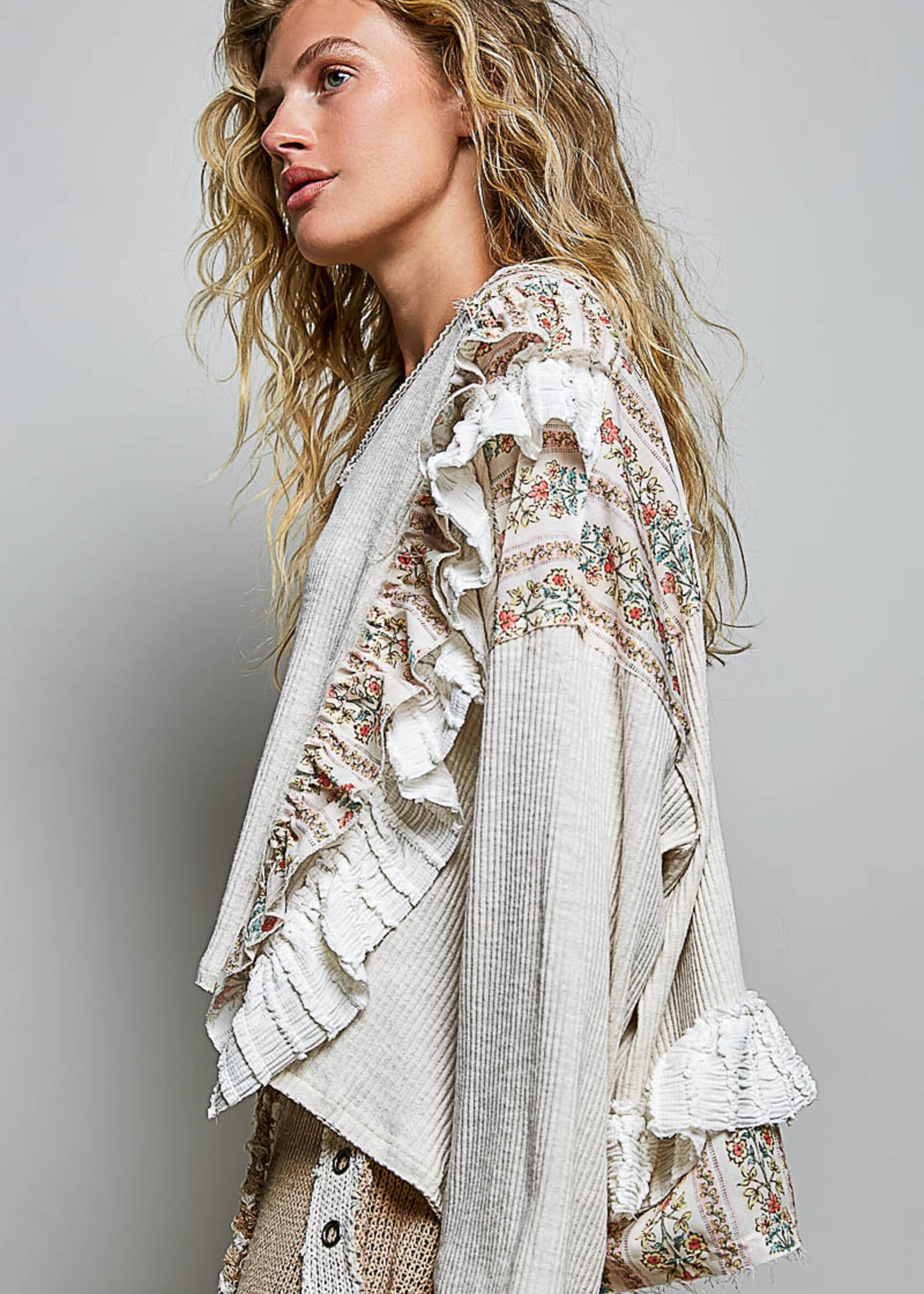 POL Floral Ruffle Trim Top (Powder Beige)