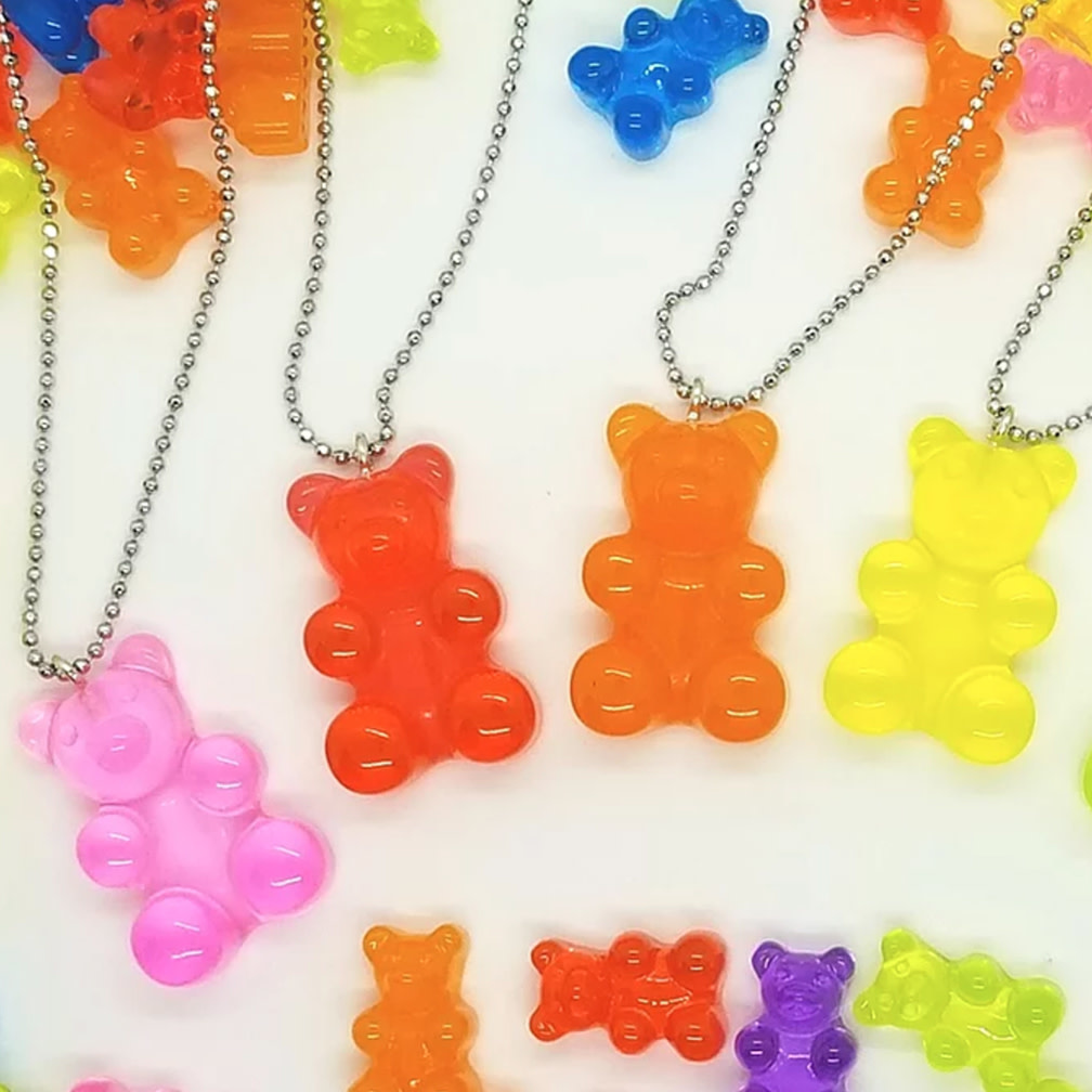 chcuteild bulk assorted cartoon gummy bear nail charms pendants