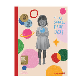 Thames & Hudson This Small Blue Dot