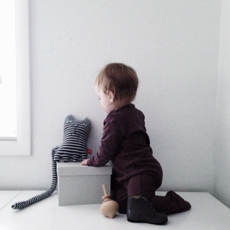 Donna Wilson Mono Cat Black