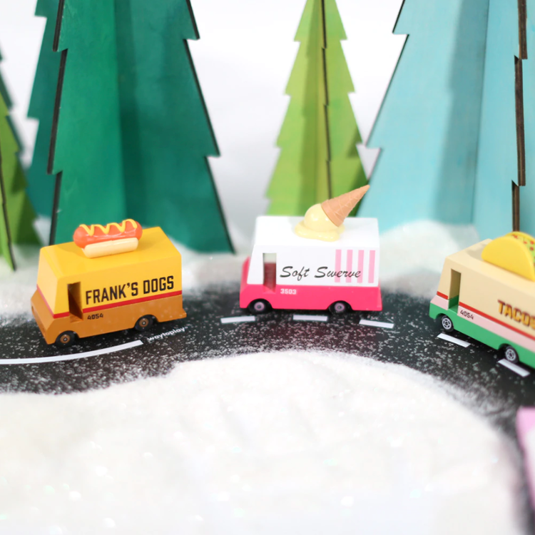 Candylab Toys Hot Dog Van