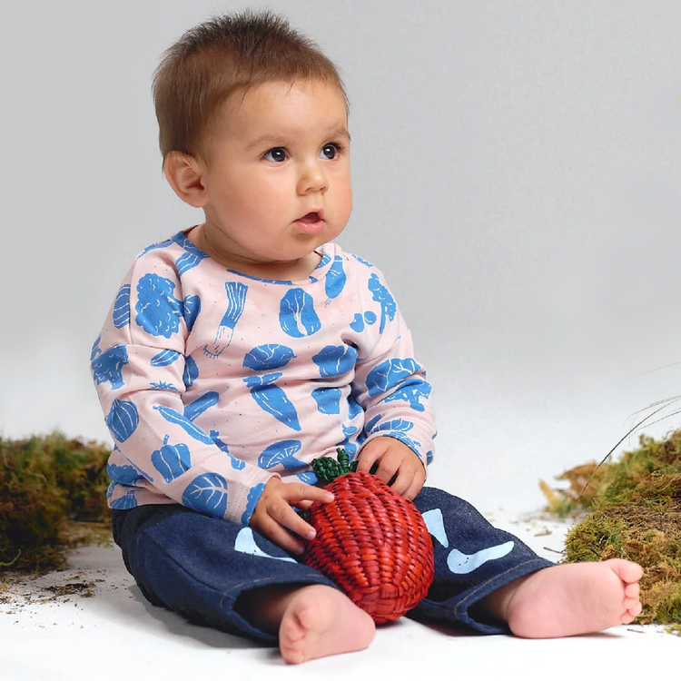 Red Caribou Veggie Fiesta Tee Lotus