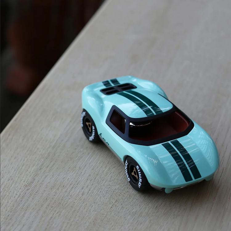 Playforever Mini Ken Cline White