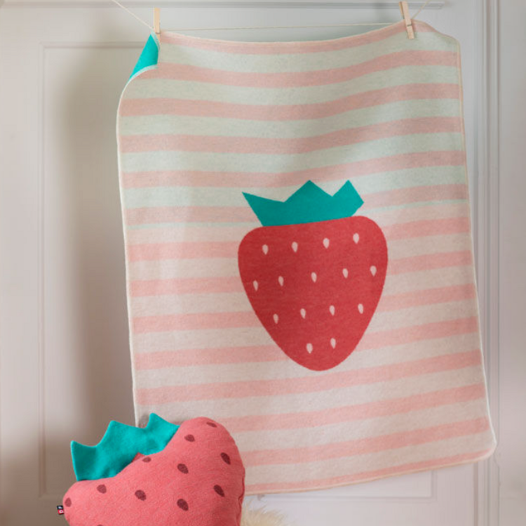 David Fussenegger Juwel Blanket Strawberry