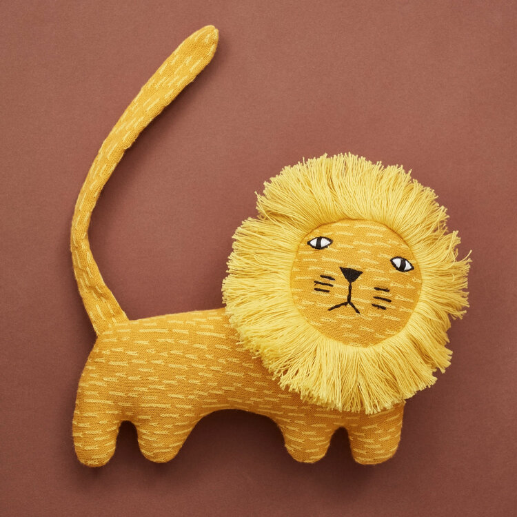 Baby Gift Set: Pineapple Yellow Jumpsuit 6m, Ronnie Lion Cotton Creature Wee Ones