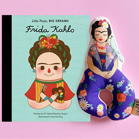 Baby Gift Set: Flower Frida Organic Rattle, Frida Kahlo Little People Big Dreams Book