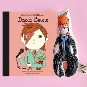 Baby Gift Set: Ziggy Organic Rattle, David Bowie Little People Big Dreams Book