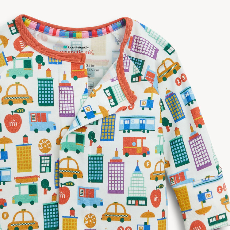 Baby Gift Set: Know your NYCs Romper 6m, Pigeon Rattle, Mr. Boddington's NYC ABCs