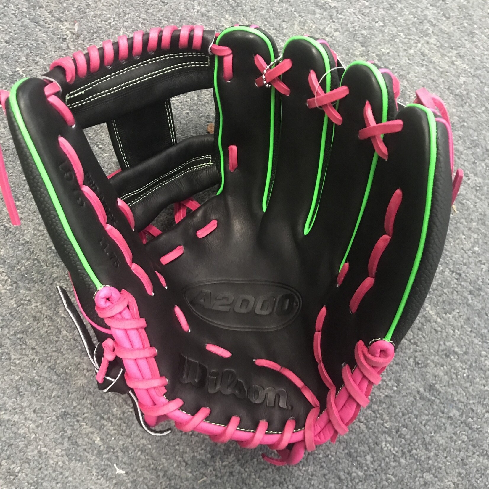 Wilson A2000 Custom 1975 March 2023 Glove Of The Month - 11.75