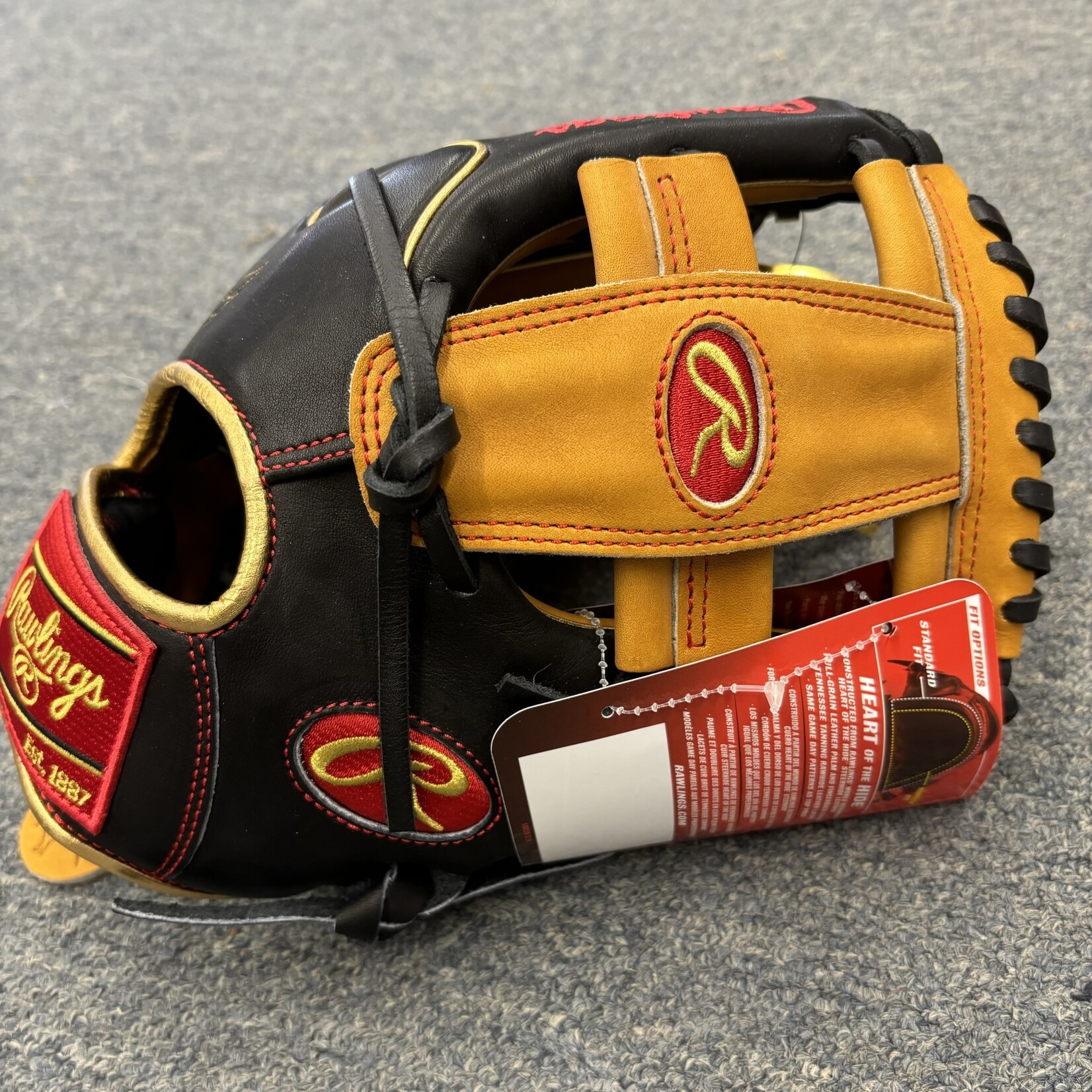 Rawlings Heart of the Hide 11.75" RGGC January 2024