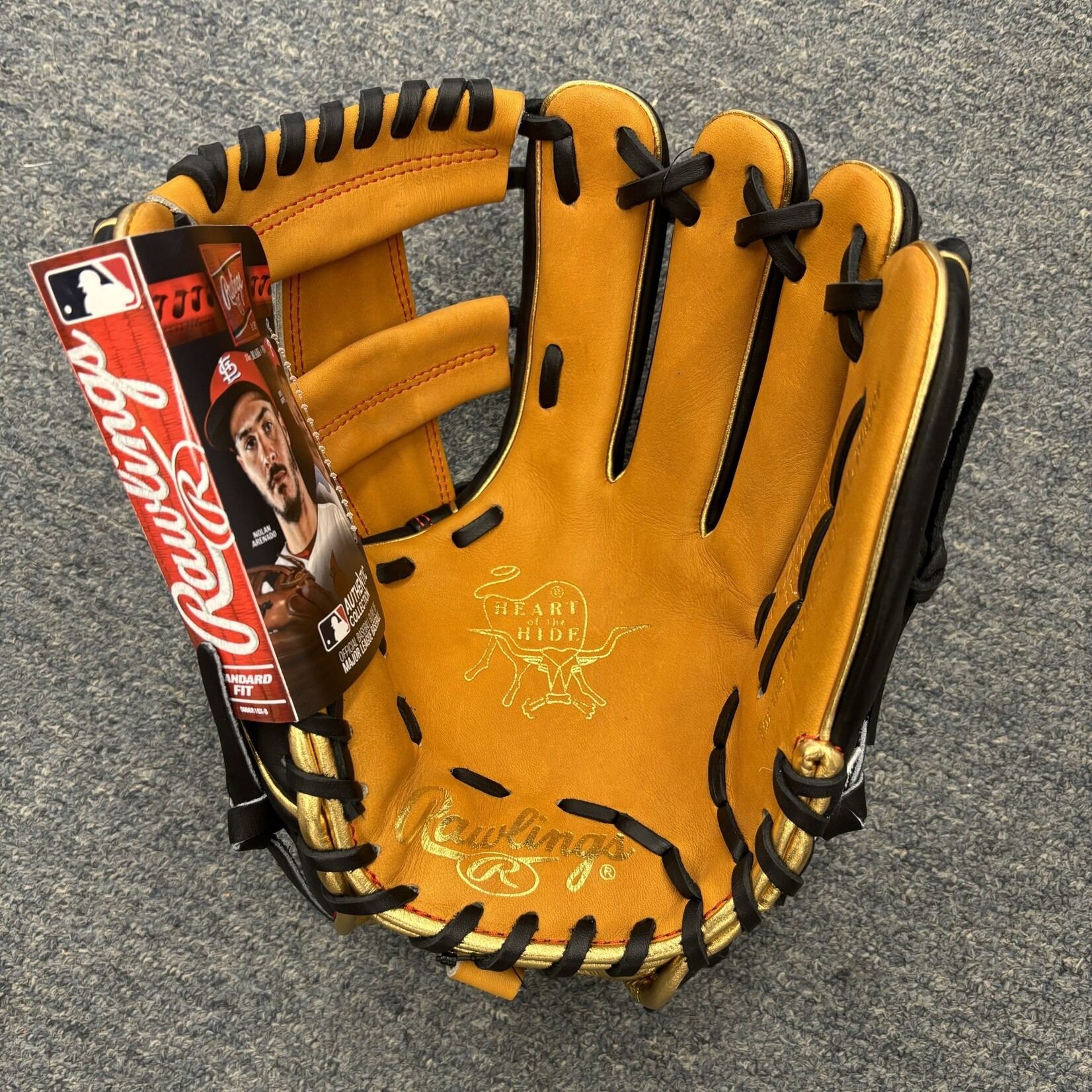 Rawlings Heart of the Hide 11.75" RGGC January 2024