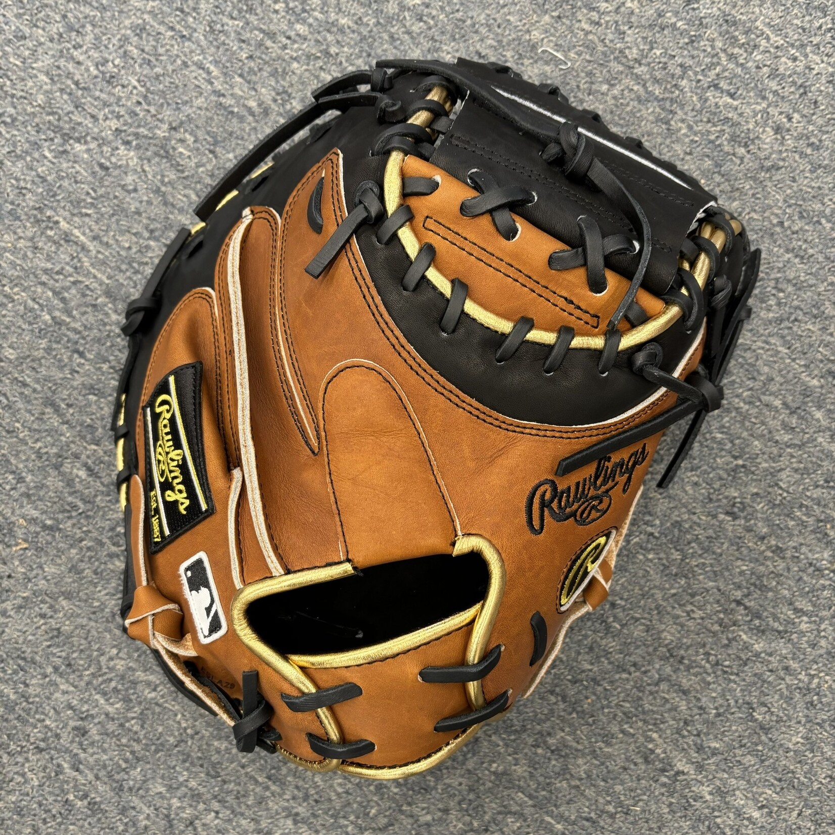 Rawlings Rawlings Colorsync Heart of the Hide Catchers Mitt