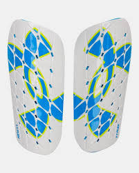 Amazon.com : UA Challenge Shin Guard YTH Black/Castle Rock S