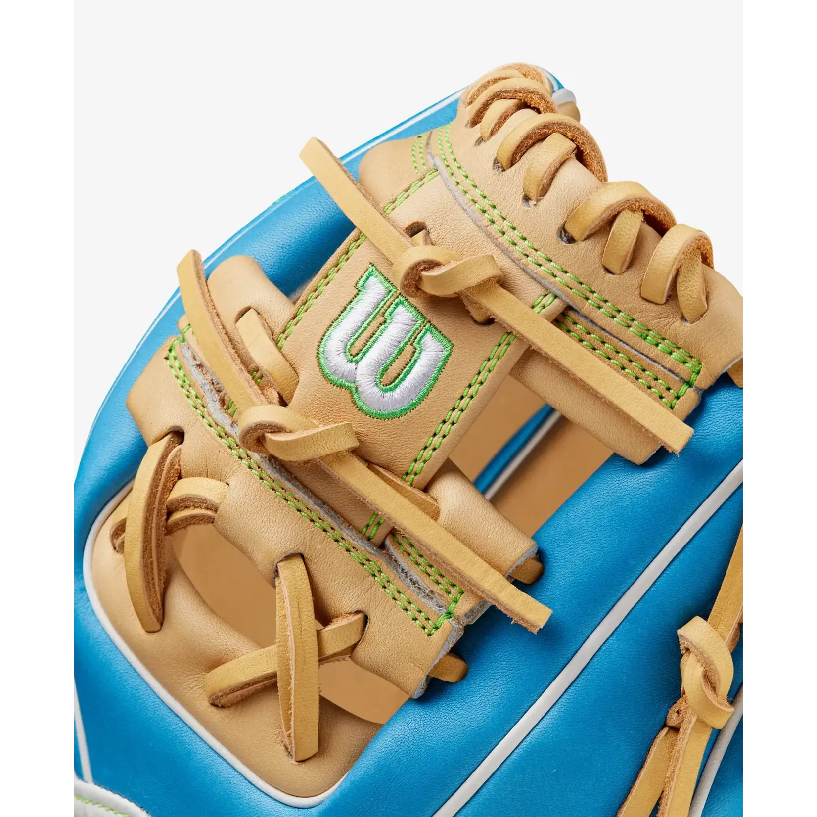 Wilson 2024 Winter A2000 PF11 Blonde & Sky Blue 11"