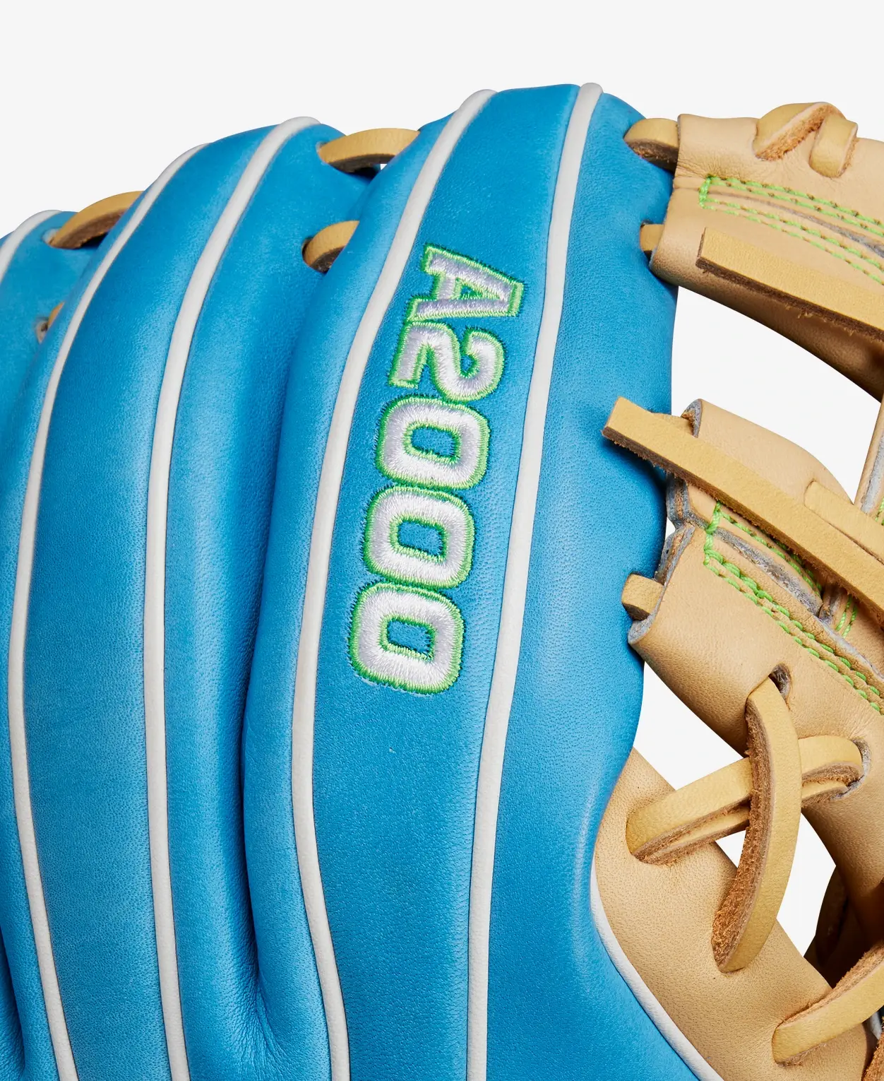 Wilson 2024 Winter A2000 PF11 Blonde & Sky Blue 11"