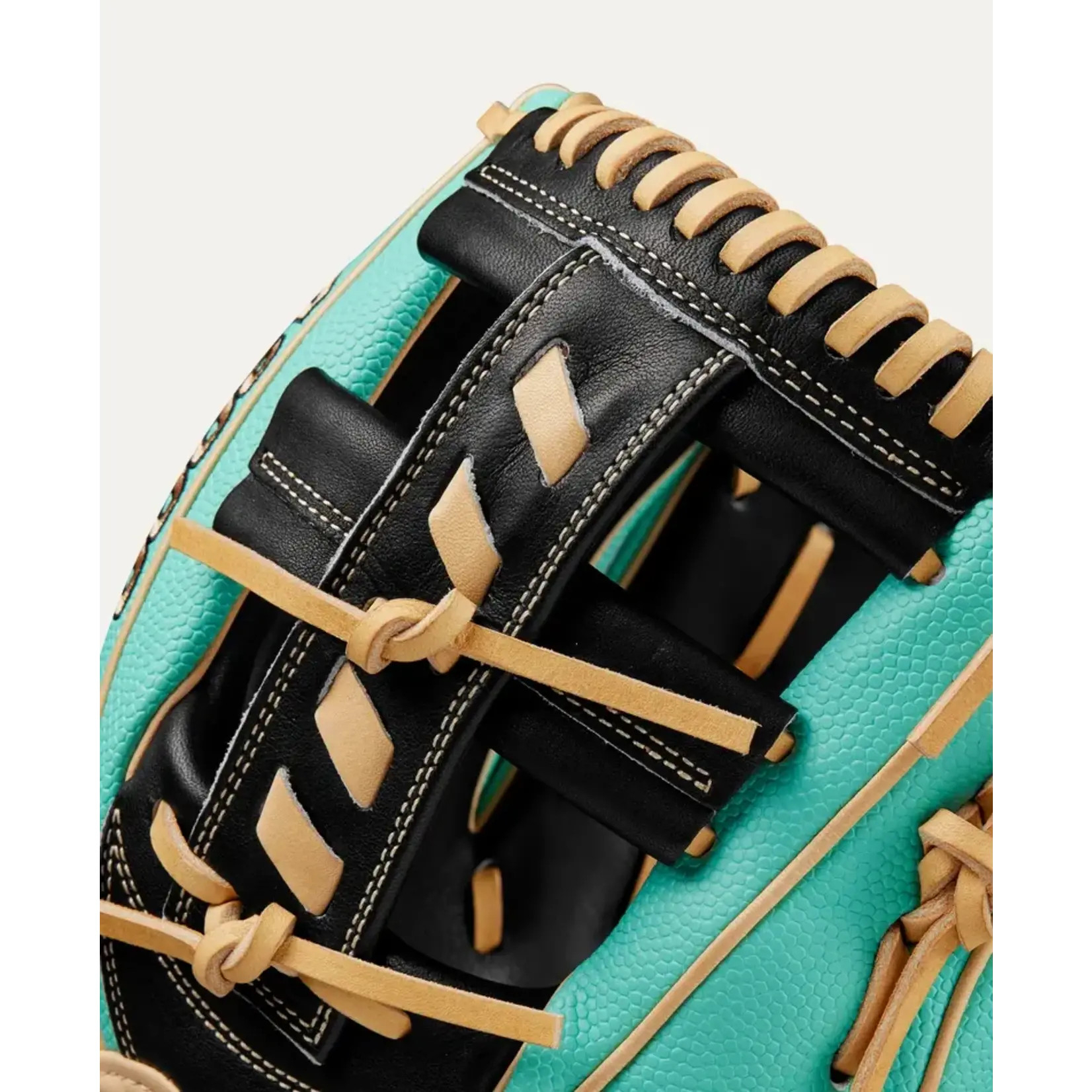 Wilson 2025 Spring A2000 1716SS Seafoam/Black 11.5"