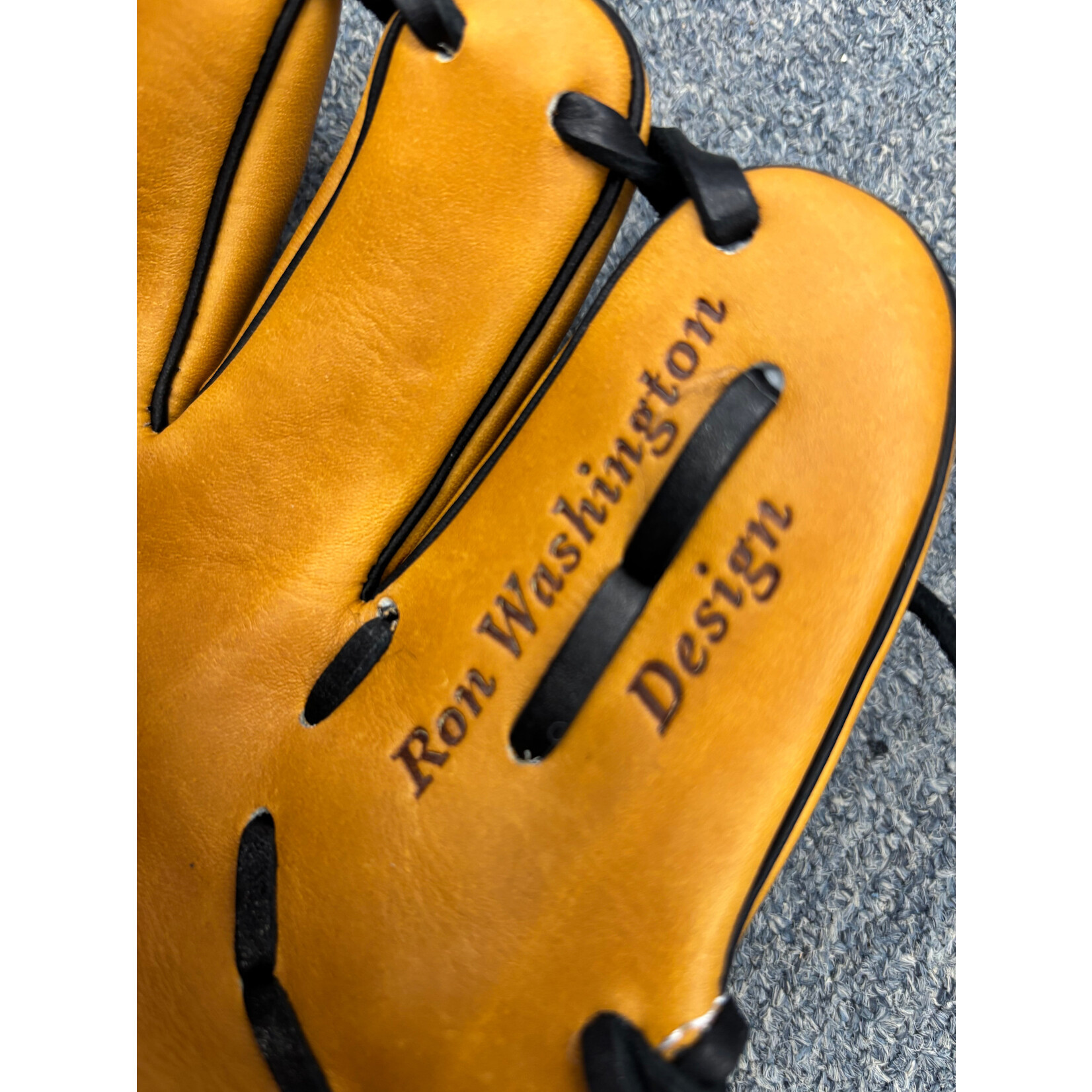 PBPRO Jonquil / PBPro Exclusive 9.5” Ron Washington DesignTrainer