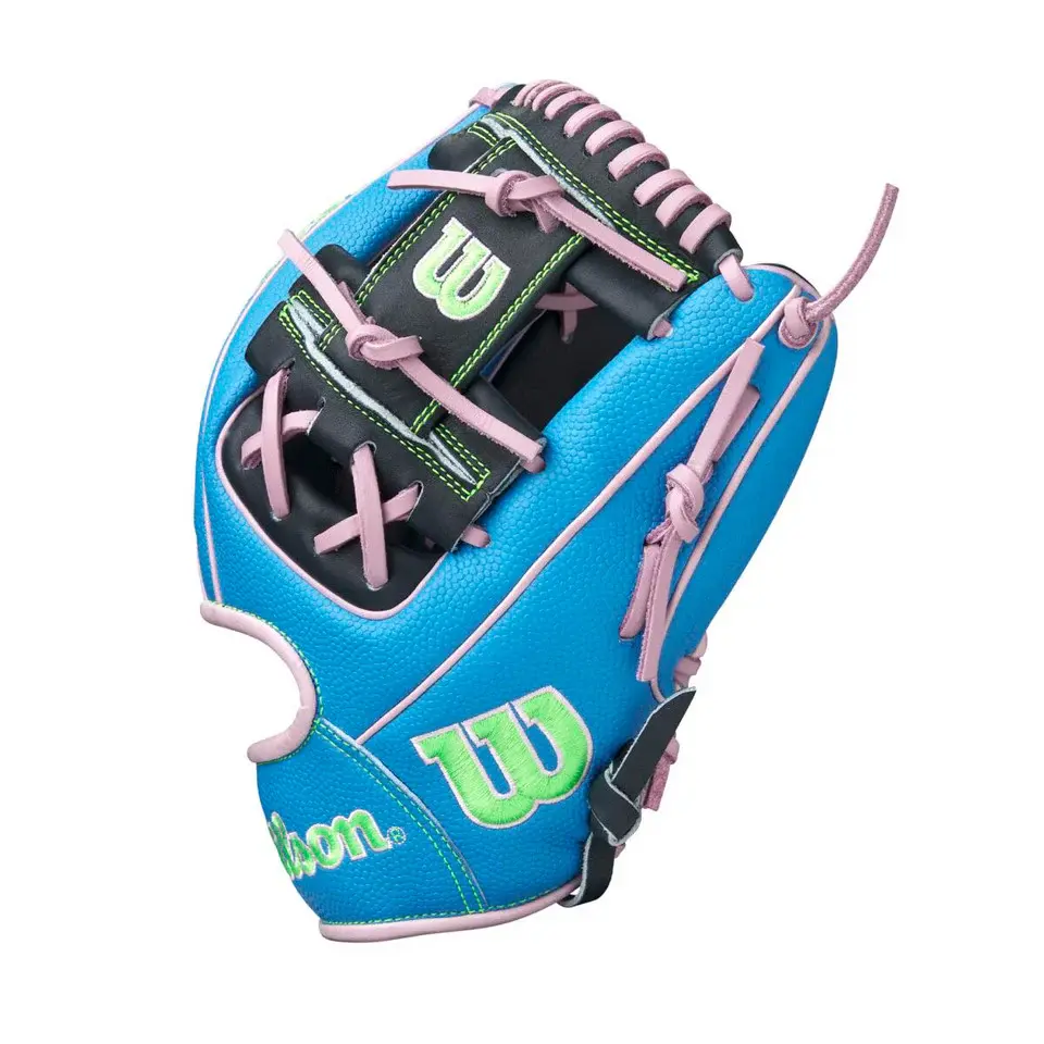 Wilson 2025 March GOTM A2000 11.5” Sky Blue 1786SS