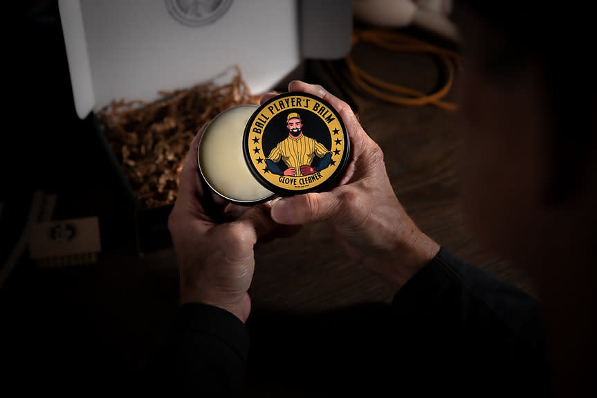 Ball Player's Balm Glove Cleaner