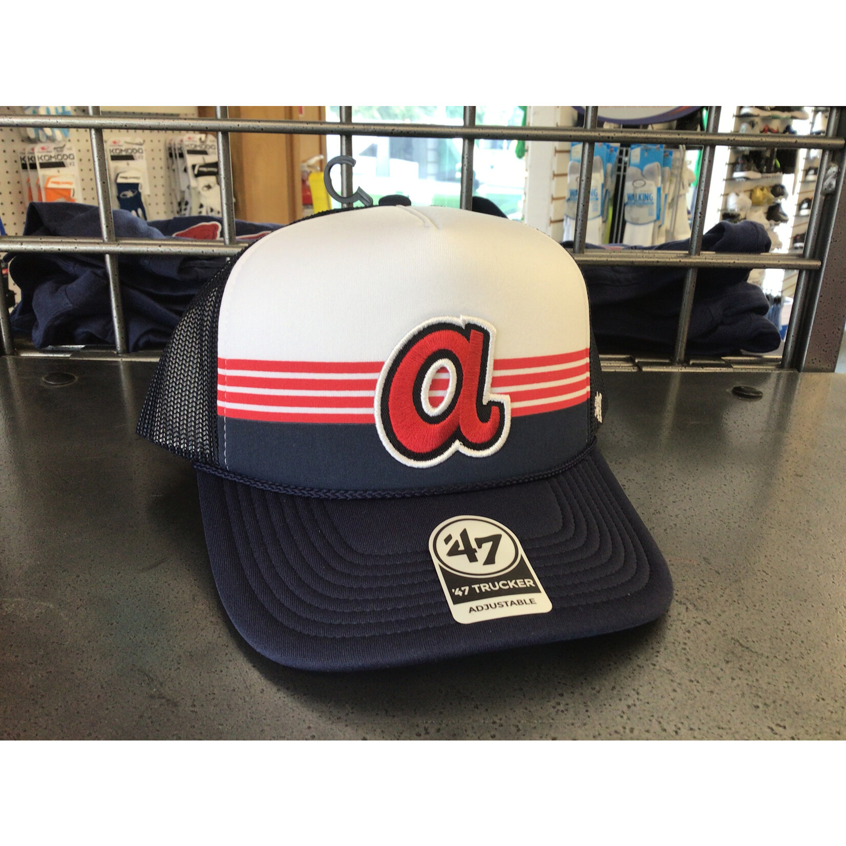 47 Brand Atlanta Braves Navy Liftoff 47 Foam Trucker