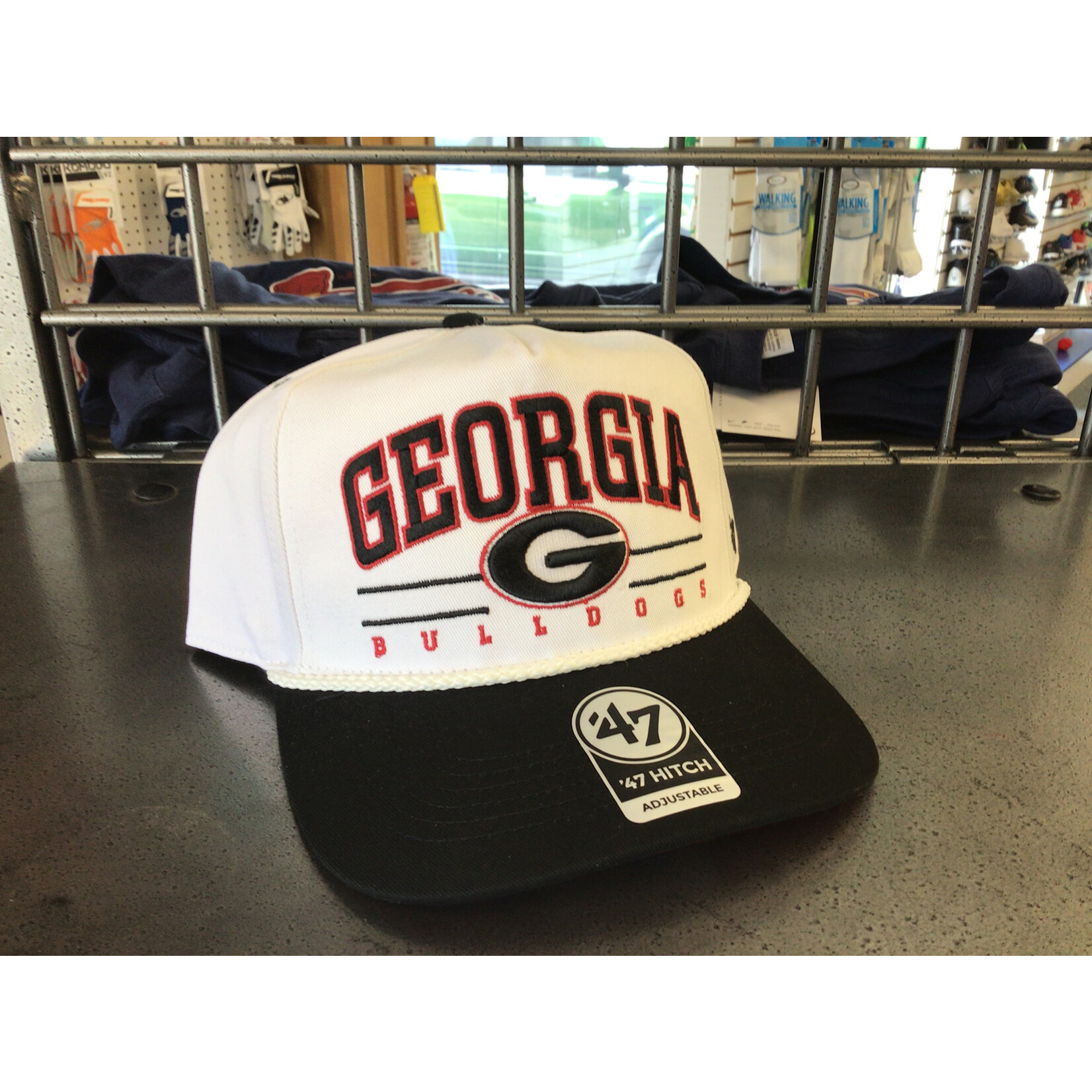 47 Brand Georgia Bulldogs White Roscoe Rope TT 47 Hitch